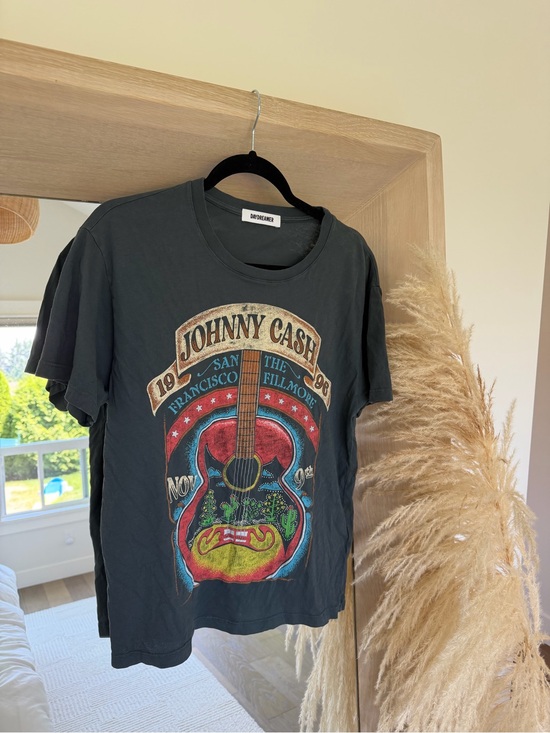 Daydreamer Tops - Daydreamer Johnny Cash Graphic Tee